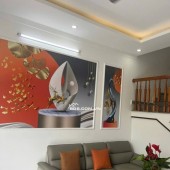 HOÀNG CẦU - NGUYỄN PHÚC LAI: ~45m2; 2 Thoáng; Sẵn ở; Khu vực V.I.P; Giá rẻ nhất phố!